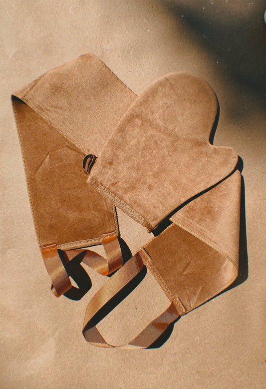 Application Mitt with Back Applicator